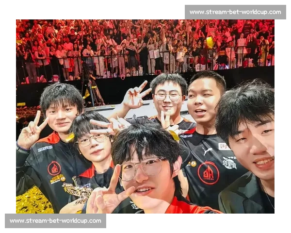 我们是冠军!中国电竞代表队用实力证明自己! 我们是冠军!中国电竞代表队用实力证明自己!